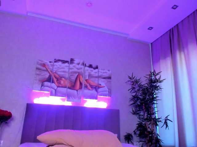 Camilla-Kelly's BongaCams show and profile