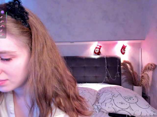 Camilla-Kelly's BongaCams show and profile