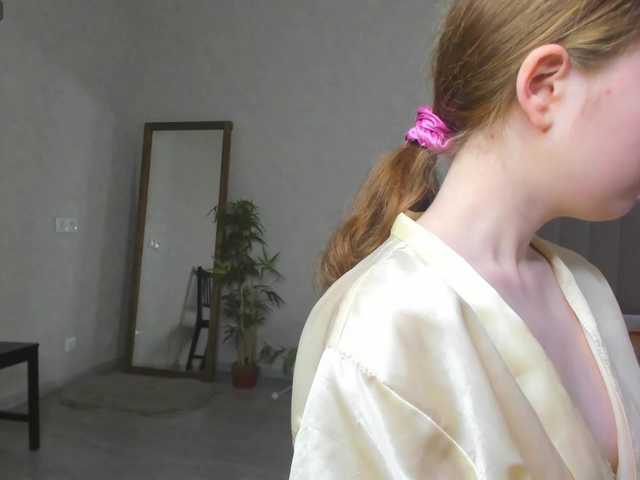  Camilla-Kelly chat room