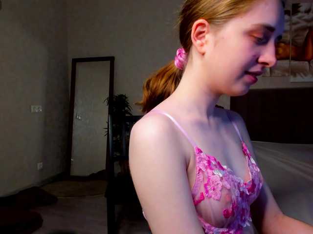 Camilla-Kelly's BongaCams show and profile