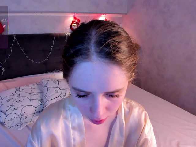 Camilla-Kelly's BongaCams show and profile