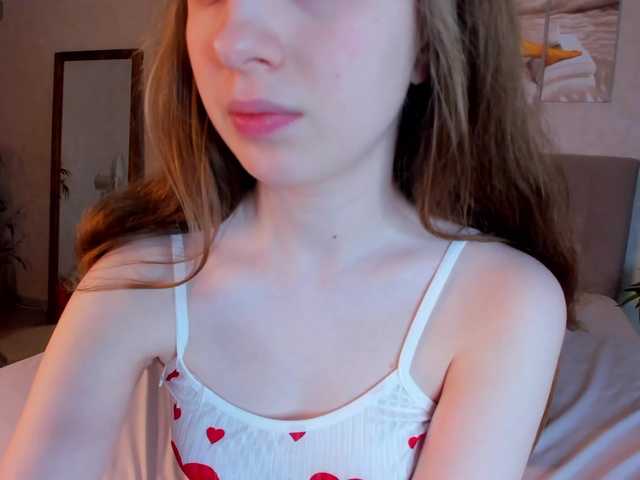 Camilla-Kelly's BongaCams show and profile