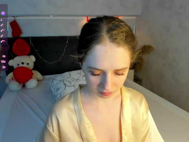 Camilla-Kelly's BongaCams show and profile