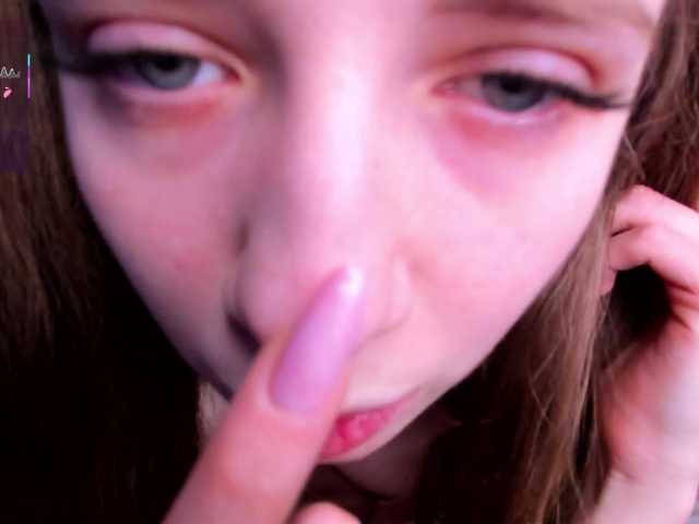 Camilla-Kelly's BongaCams show and profile