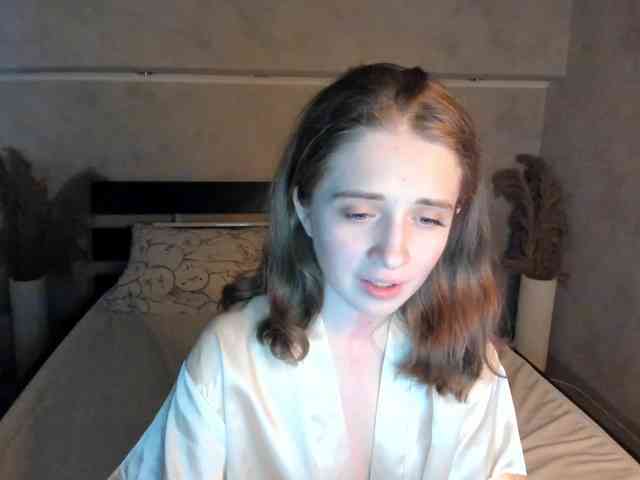 Camilla-Kelly webcam