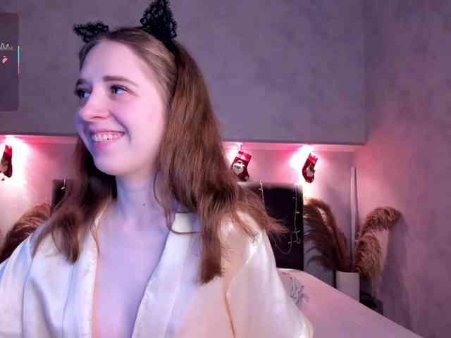 Camilla-Kelly webcam