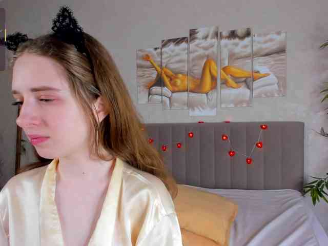 Camilla-Kelly Camilla-Kelly