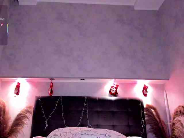 Camilla-Kelly webcam