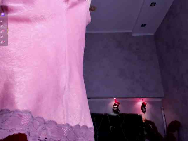 Camilla-Kelly webcam