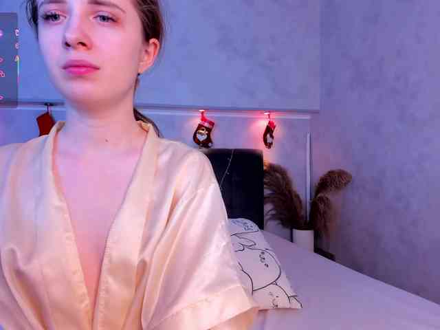 Camilla-Kelly webcam