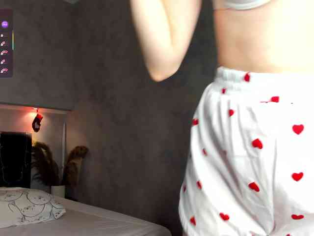 Camilla-Kelly webcam