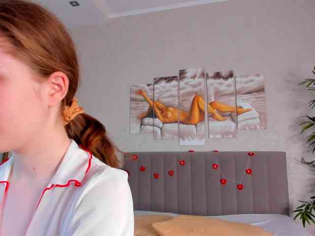 Camilla-Kelly Live Webcam on BongaCams