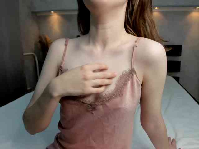 Camilla-Kelly Live Webcam on BongaCams