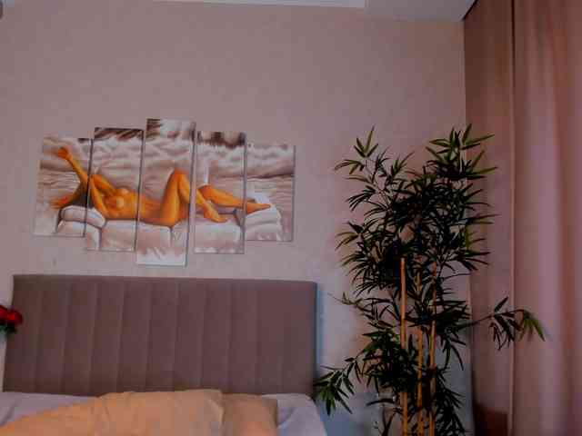 Camilla-Kelly Camilla-Kelly