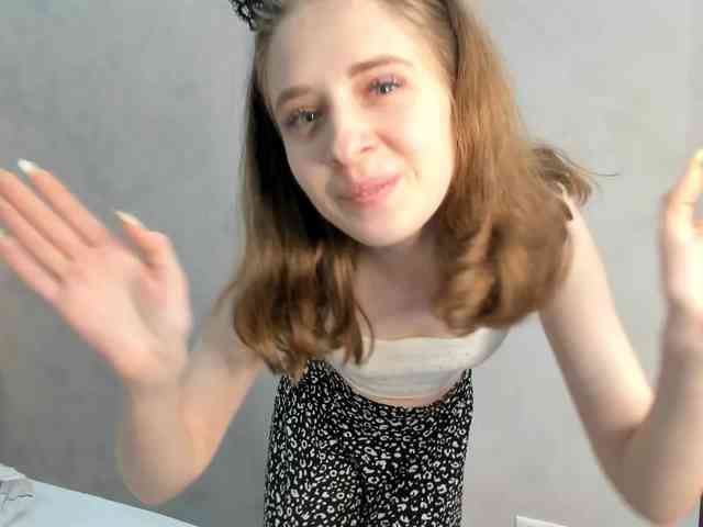 Camilla-Kelly webcam