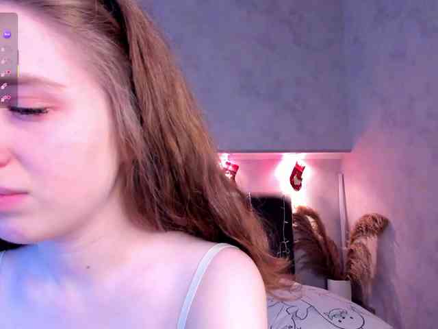 Camilla-Kelly webcam