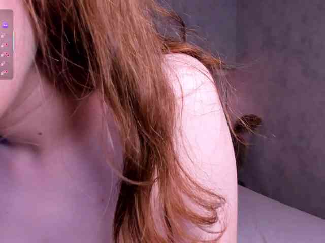 Camilla-Kelly webcam