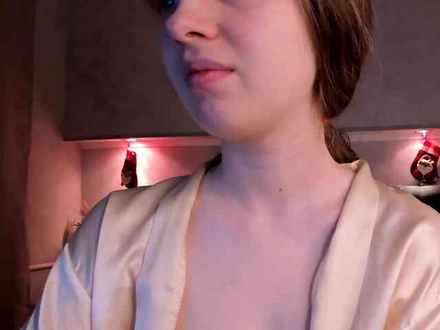 Camilla-Kelly webcam