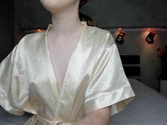 Camilla-Kelly webcam