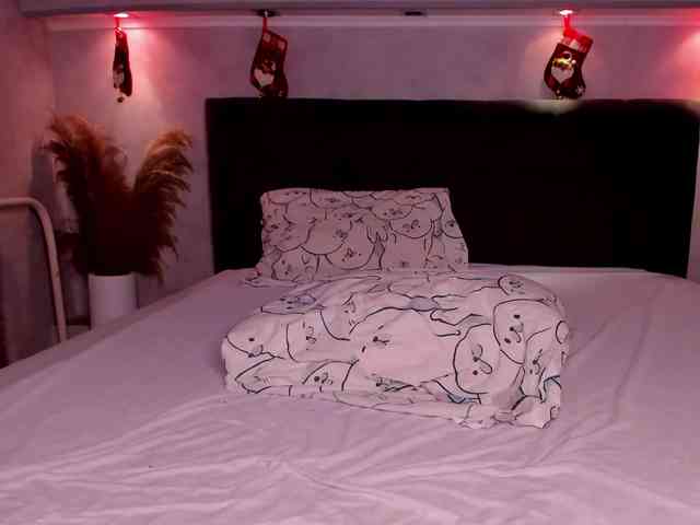 Camilla-Kelly webcam