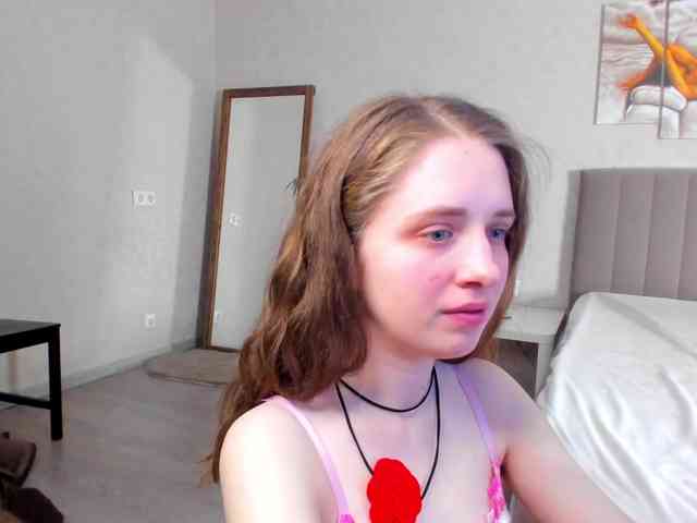 Camilla-Kelly webcam