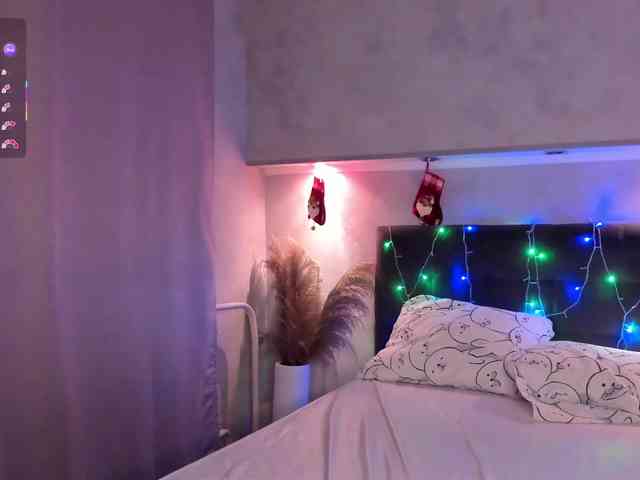 Camilla-Kelly webcam