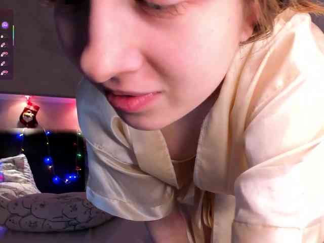 Camilla-Kelly webcam