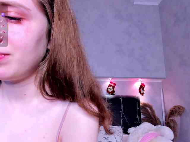 Camilla-Kelly webcam