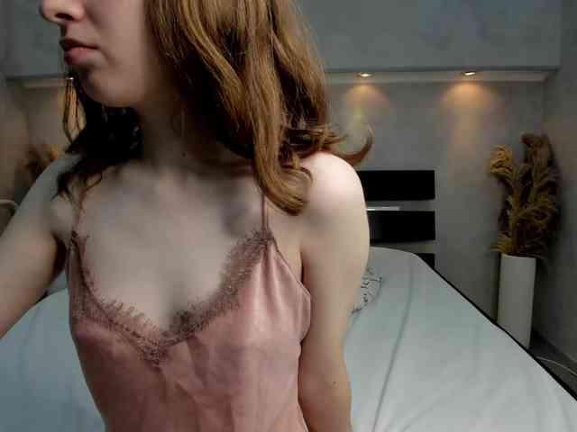 Camilla-Kelly Live Webcam on BongaCams