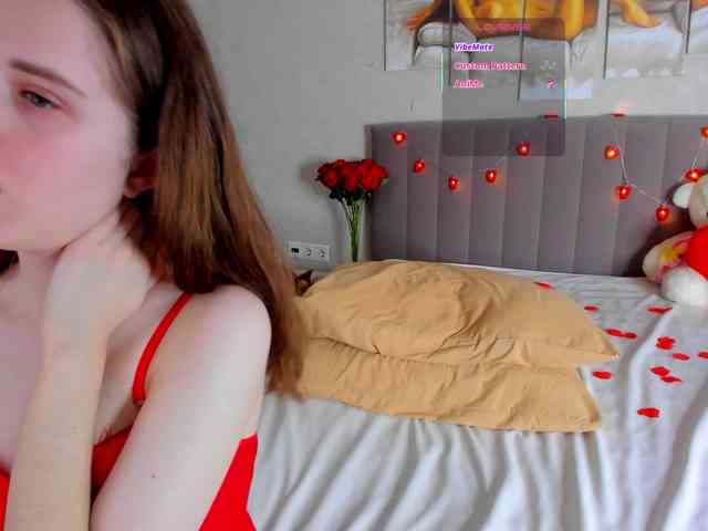 Camilla-Kelly webcam