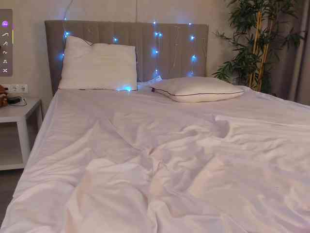 Camilla-Kelly Camilla-Kelly