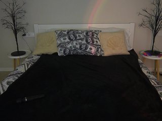 IsabelleDior Porn Show