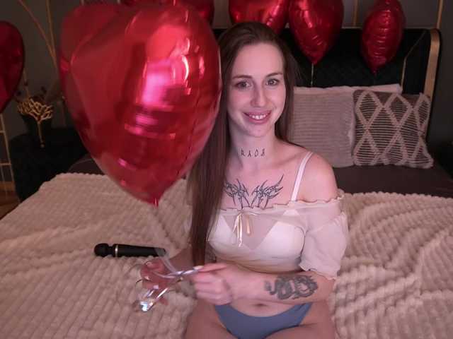 IsabelleDior's BongaCams show and profile