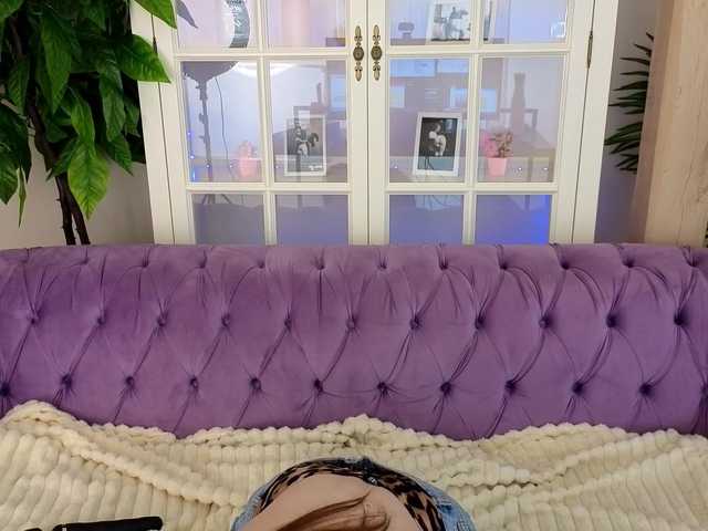 Preview of isabelledior