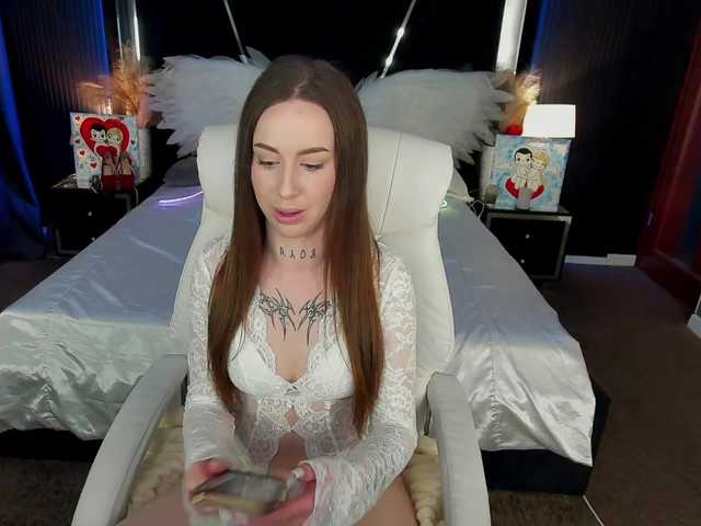 Preview of isabelledior