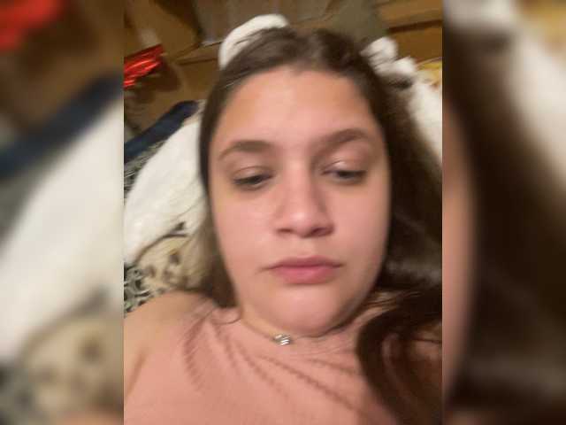 Neisi's BongaCams show and profile