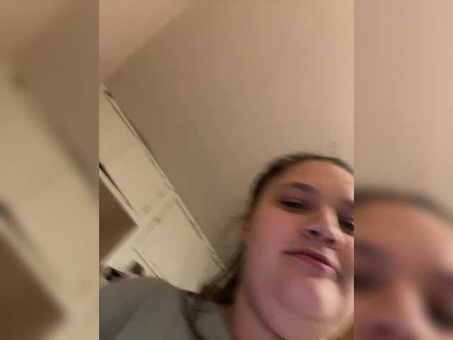 Neisi's BongaCams show and profile