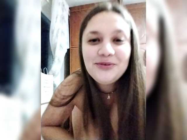 Neisi's BongaCams show and profile