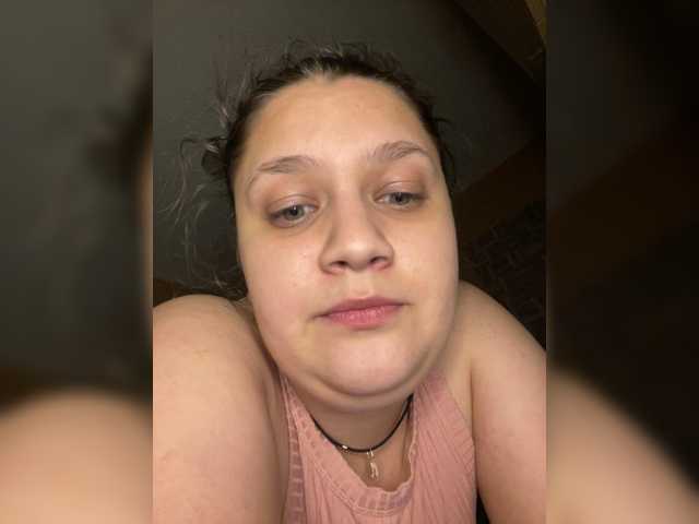 Neisi's BongaCams show and profile