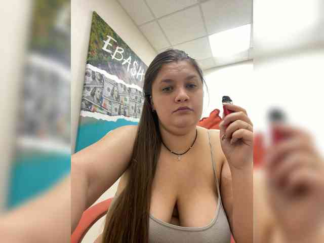 Neisi Live Webcam on BongaCams