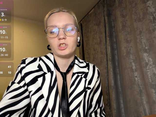 YOUR-TOP-PASSOIN's BongaCams show and profile