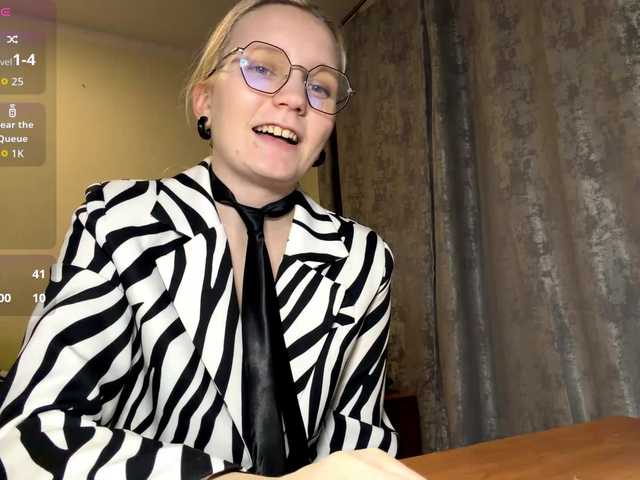 YOUR-TOP-PASSOIN's BongaCams show and profile