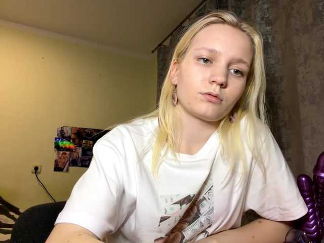 YOUR-TOP-PASSOIN's BongaCams show and profile