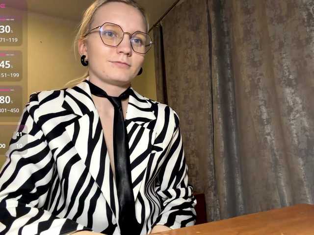 YOUR-TOP-PASSOIN's BongaCams show and profile