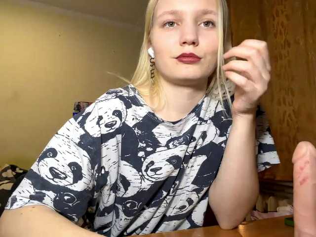 YOUR-TOP-PASSOIN live cam