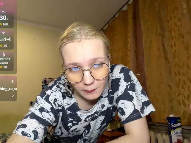 YOUR-TOP-PASSOIN live cam