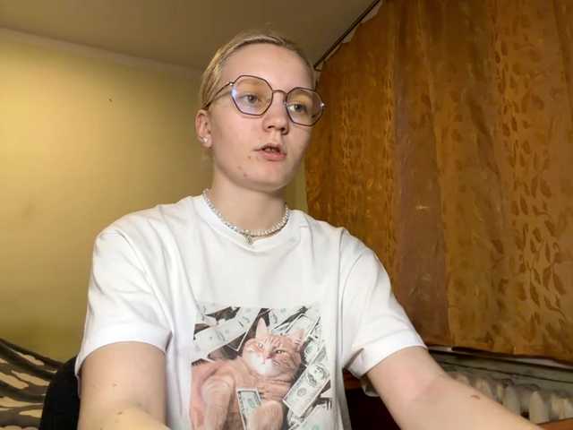 YOUR-TOP-PASSOIN's BongaCams show and profile