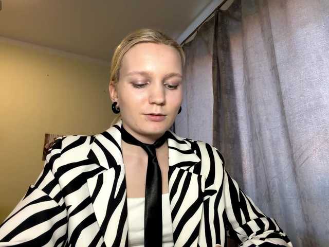 YOUR-TOP-PASSOIN's BongaCams show and profile