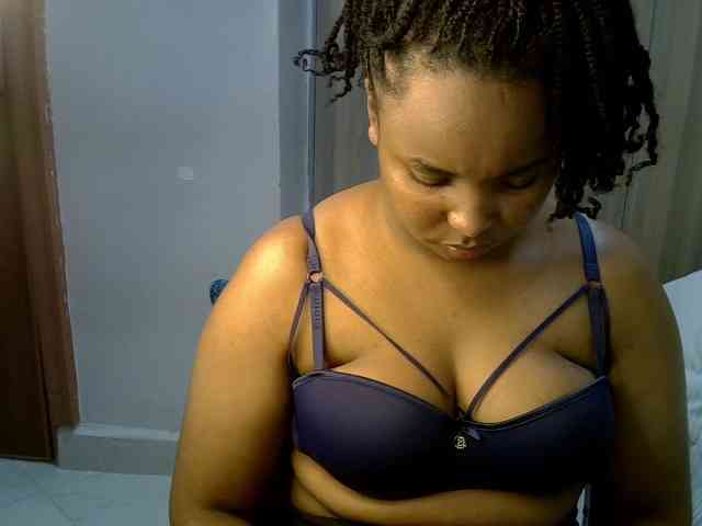 Prettytesh webcam