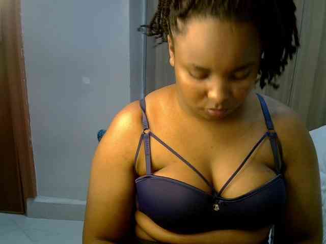 Prettytesh webcam